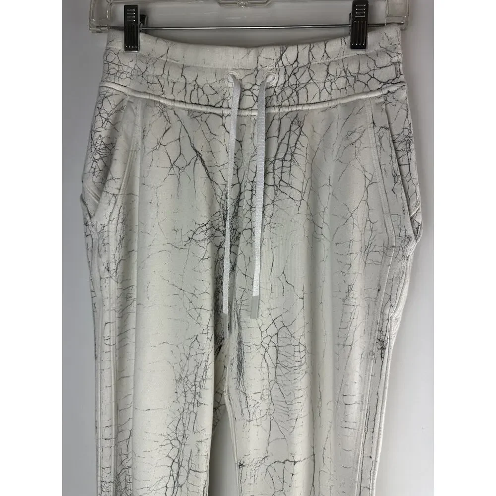 Lululemon Warm Down Jogger 7/8 Length Thread Dye White Black Pants Size 4 - Picture 4 of 11